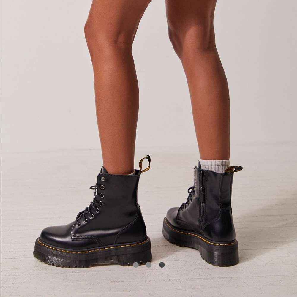 jadon platform boot smooth leather